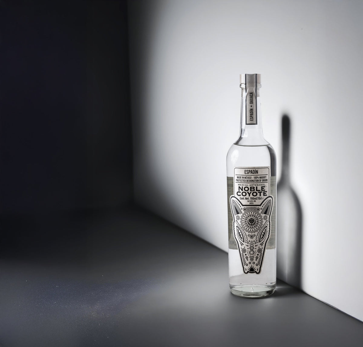 Noble Coyote Mezcal – Espadín · 70cl · 43% vol - Pacific & Lime